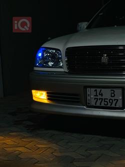 تۆیۆتا کراون